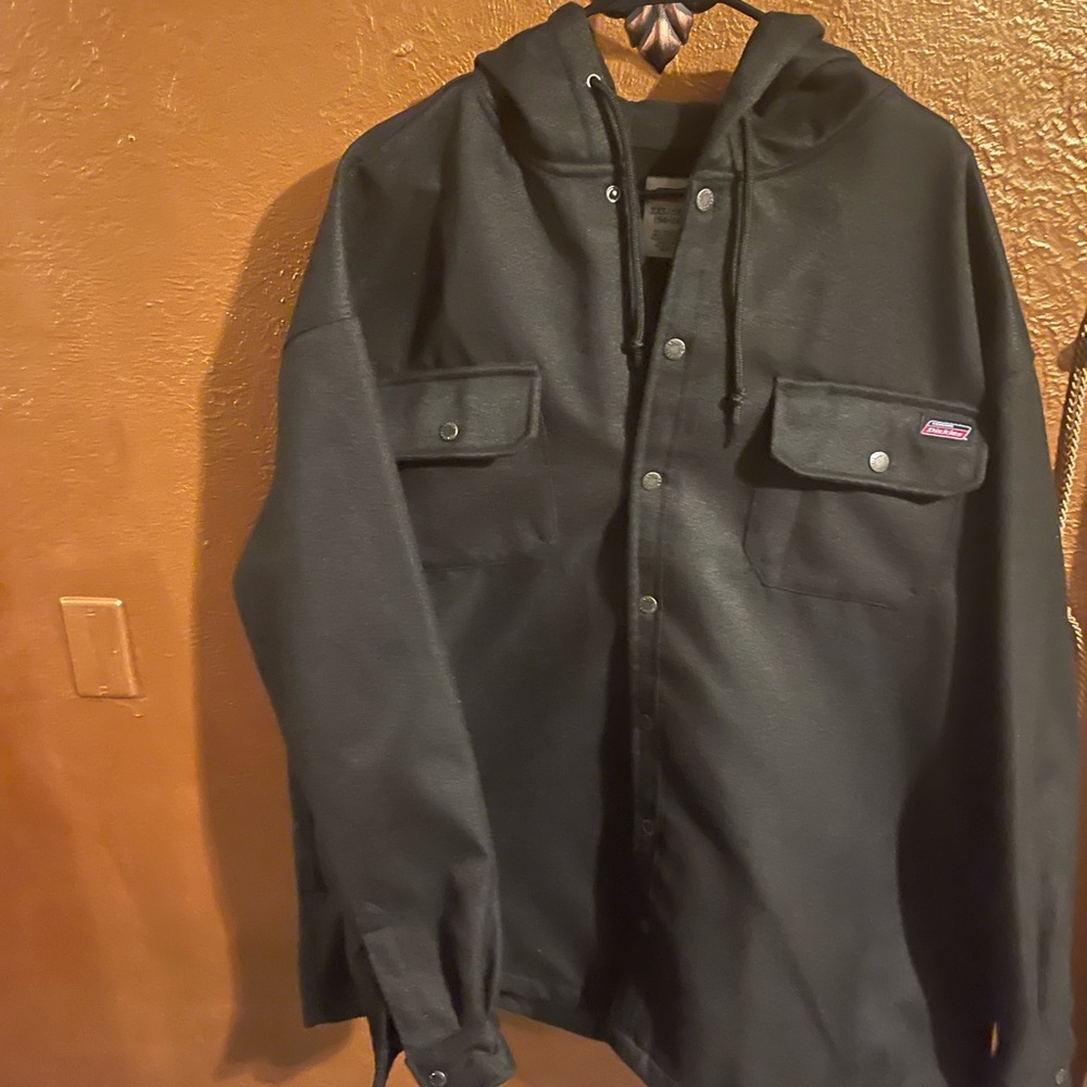 Men’s size 3x Black Dickie Coat
